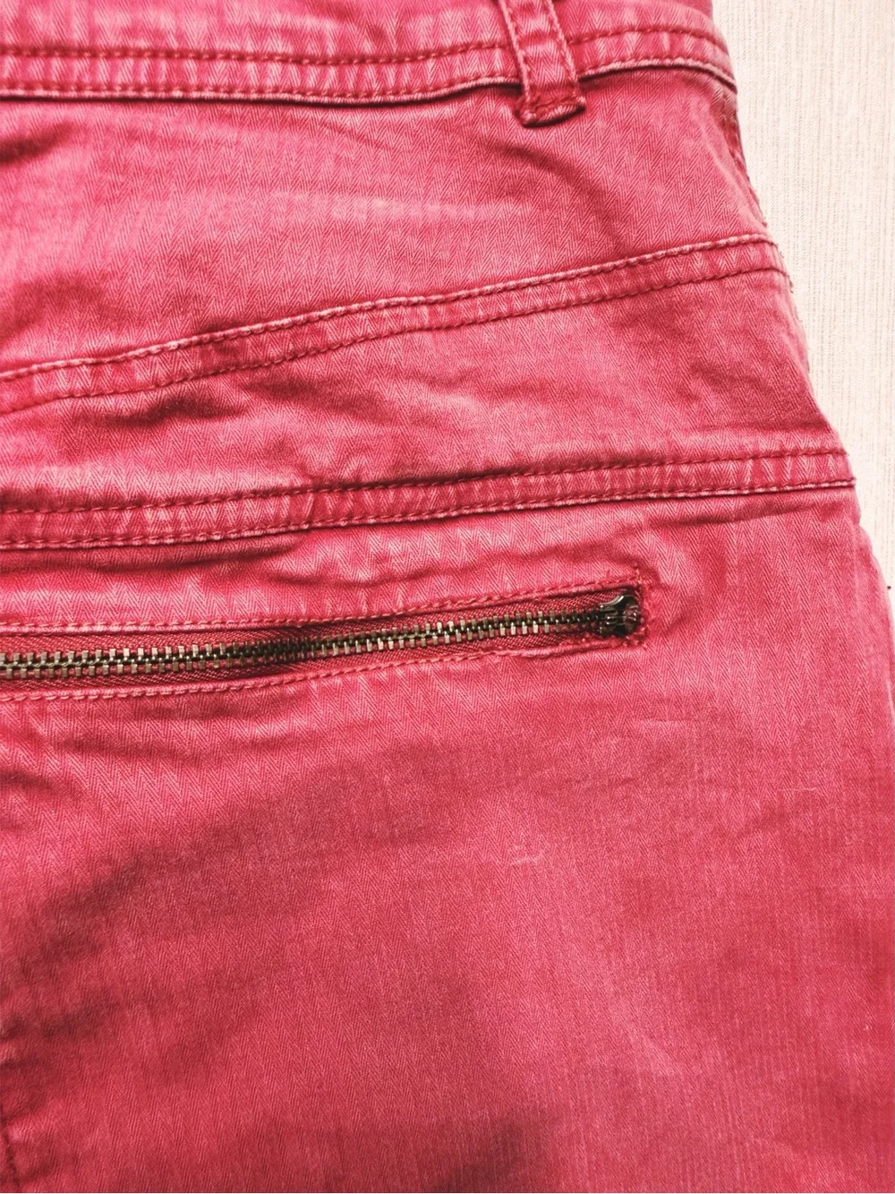 Free People We The Free Hot In It Moto Red Utility Pants, Size 6 - Picture 10 of 10
